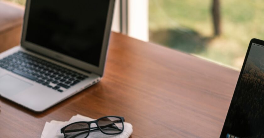 De nieuwste trends in zakelijke laptops en AI-technologie